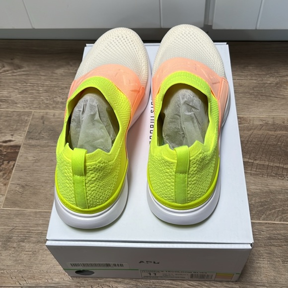 APL Women’s Techloom Bliss - multi-color, slip-on althetic shoes - Picture 3 of 3